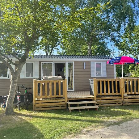 Chalet Op Camping Lauwersoog Met 3 Slaapkamers En Vaatwasser - Joycasa Exterior photo
